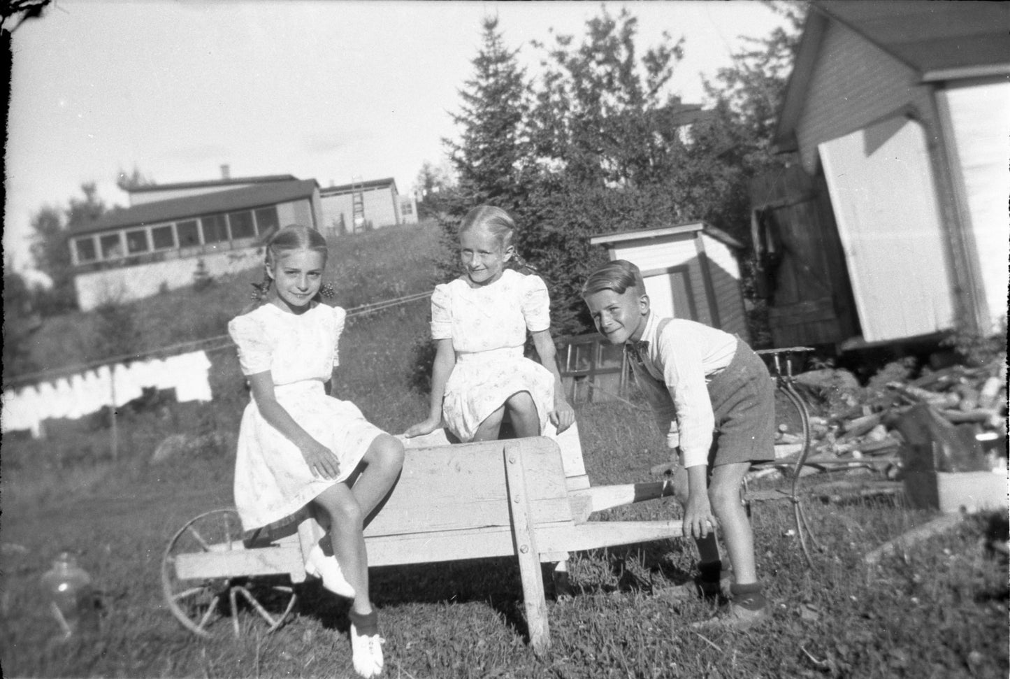 Hélène, Françoise et Maurice Day