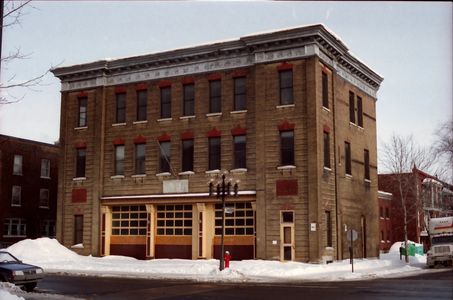 Caserne de pompiers 4200 Ontario est