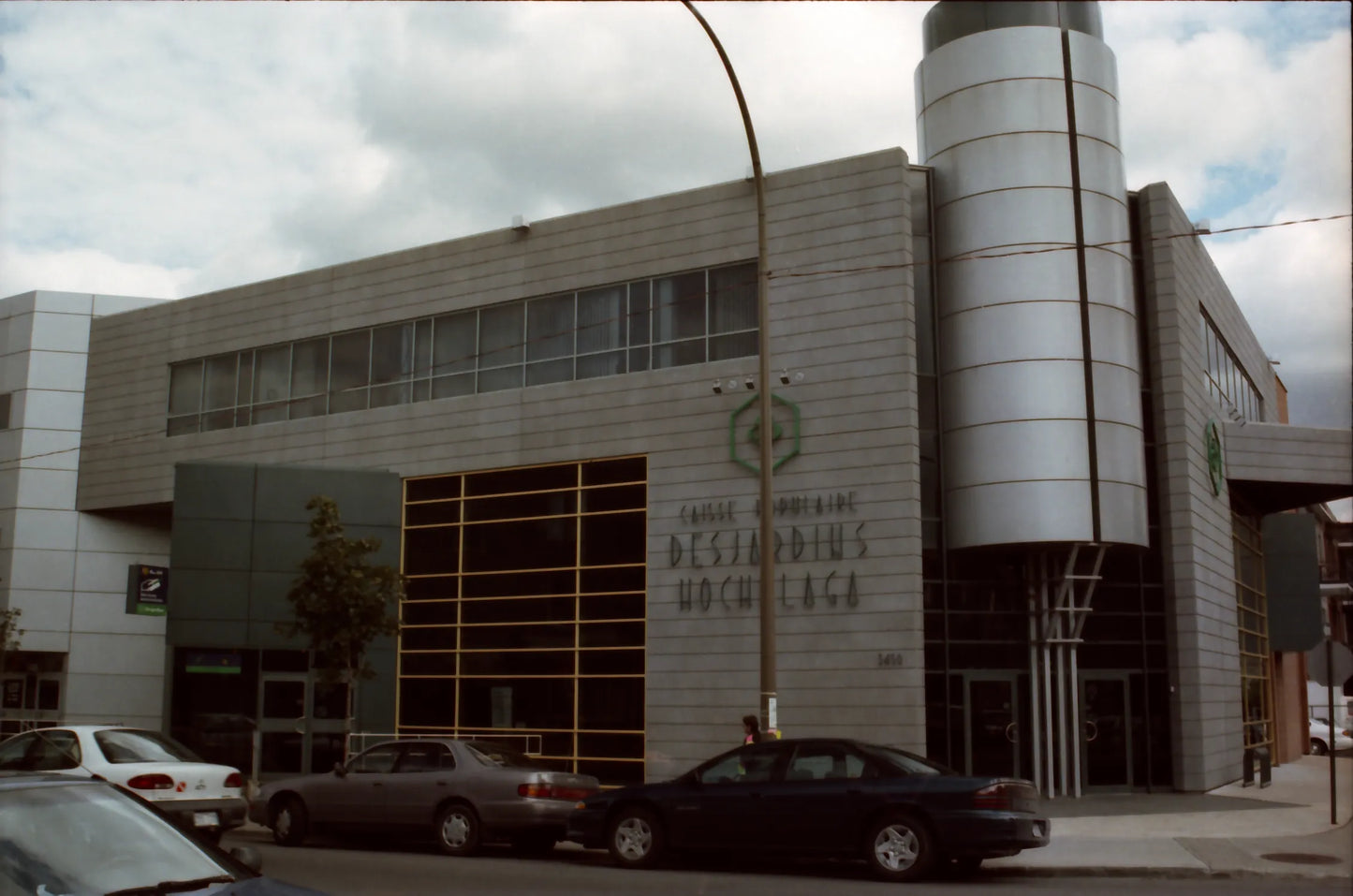 3450 Ste-Catherine est, Caisse populaire Desjardins Hochelaga