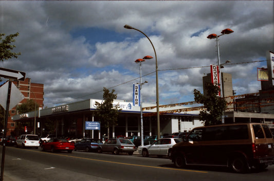 3700 Ste-Catherine est, concessionnaire automobile Maisonneuve