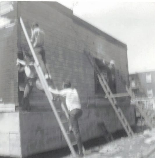 Travaux dans les années 1950s, photo floue