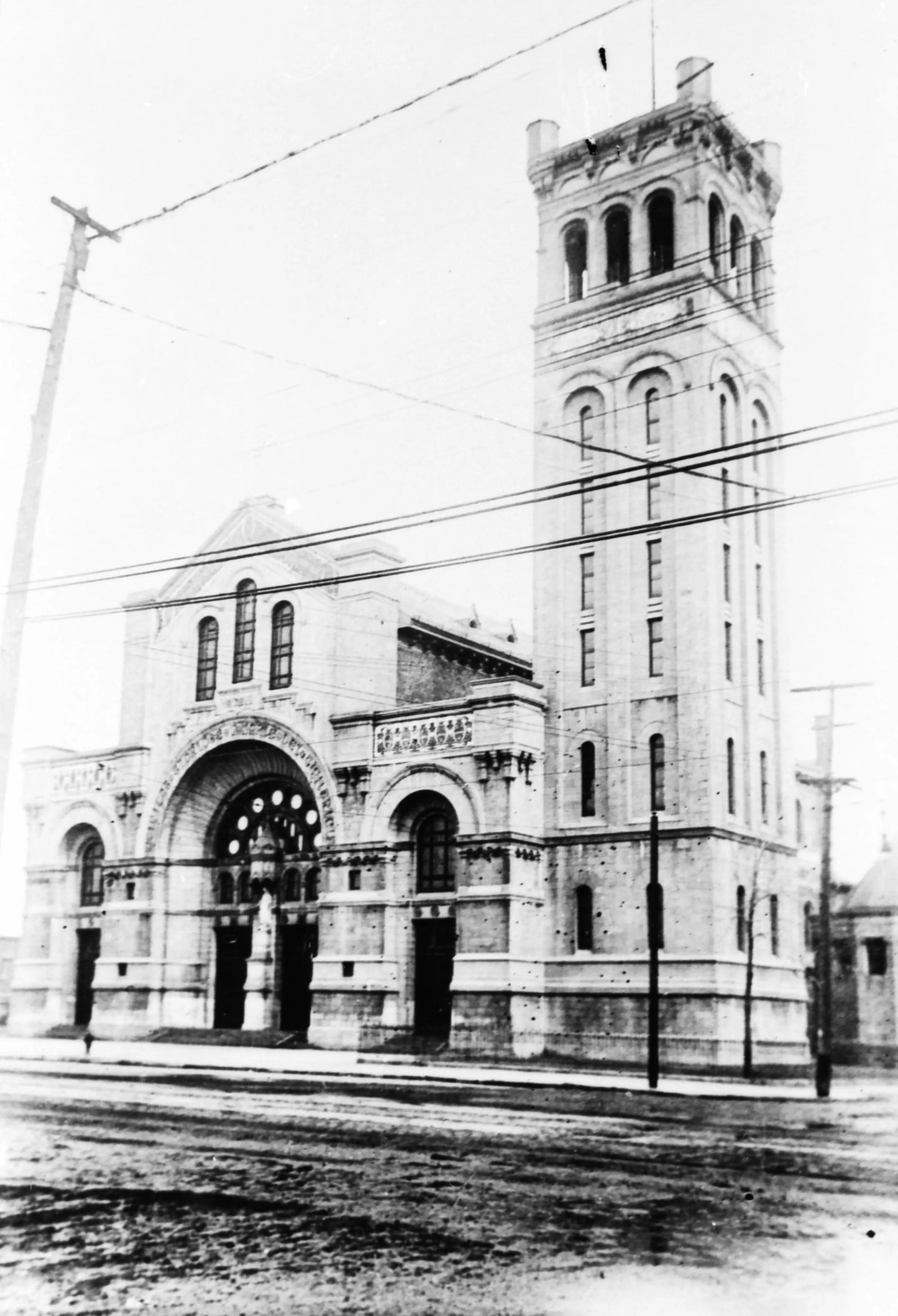 Église Nativité-de-la-Sainte-Vierge (avant 1921)