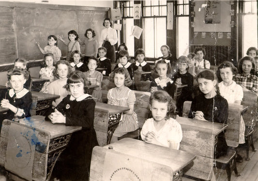 Classe de l'école Boucher-de-la-Bruère, 1948