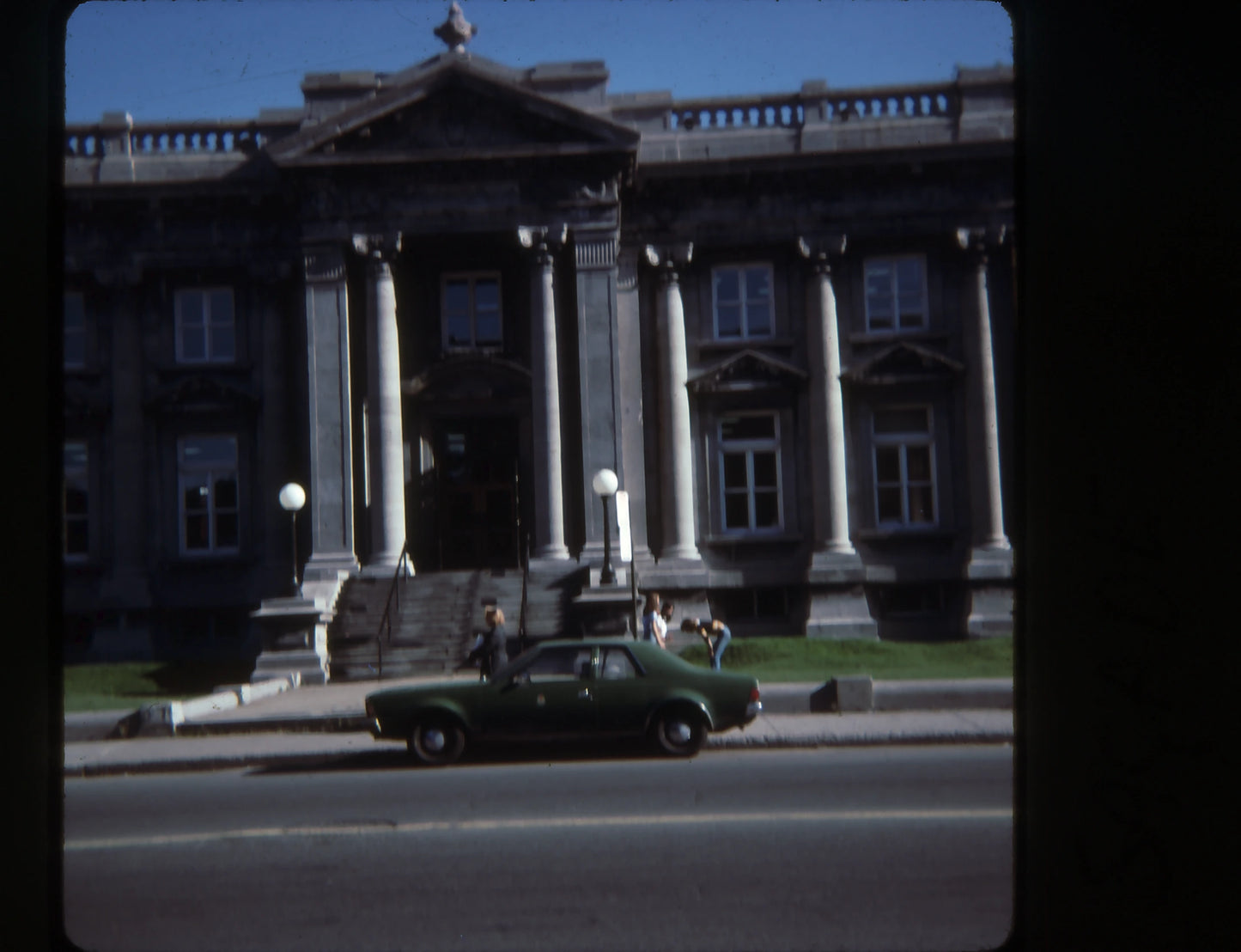 Ancien Hôtel de Ville maintenant bibliothèque Maisonneuve