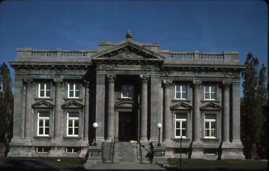 Façade ancien Hôtel de Ville Maisonneuve