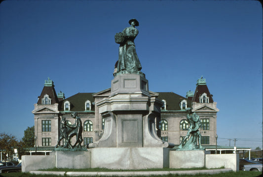 Monument du Marché Maisonneuve