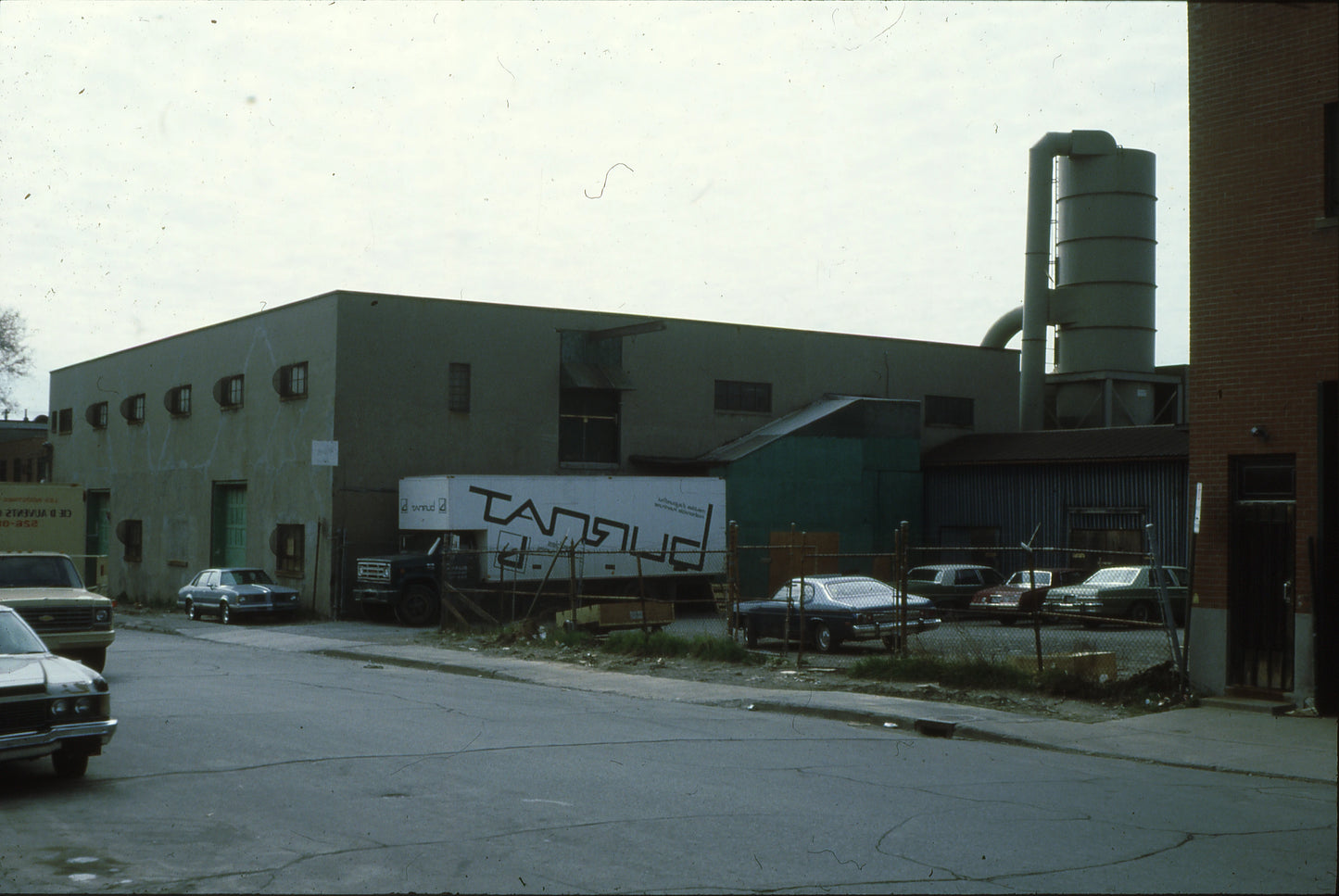 Industrie rue Florian entre Hochelaga et Rouen