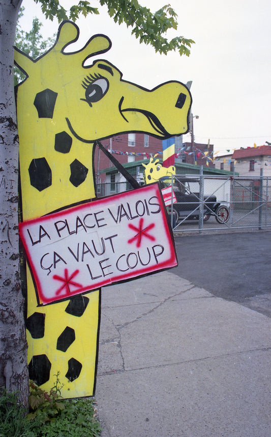 La Place Valois, ça vaut le coup (sic)