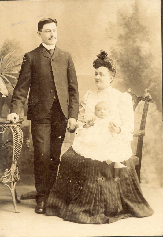 George Reed et Berthe Brook avec leur enfants Lucien Reed