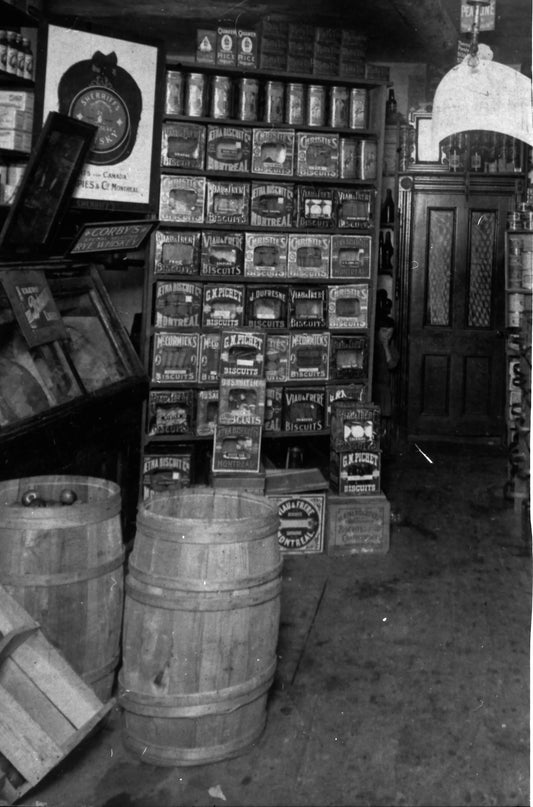 Produits de l'épicerie et magasin général Larochelle, 1890