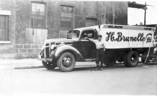 Camion de livraison de glace