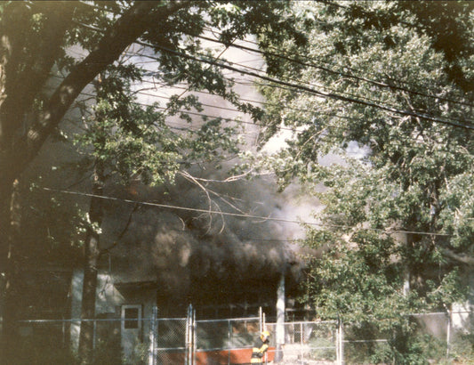 Incendie de l'ancien aréna Dickson