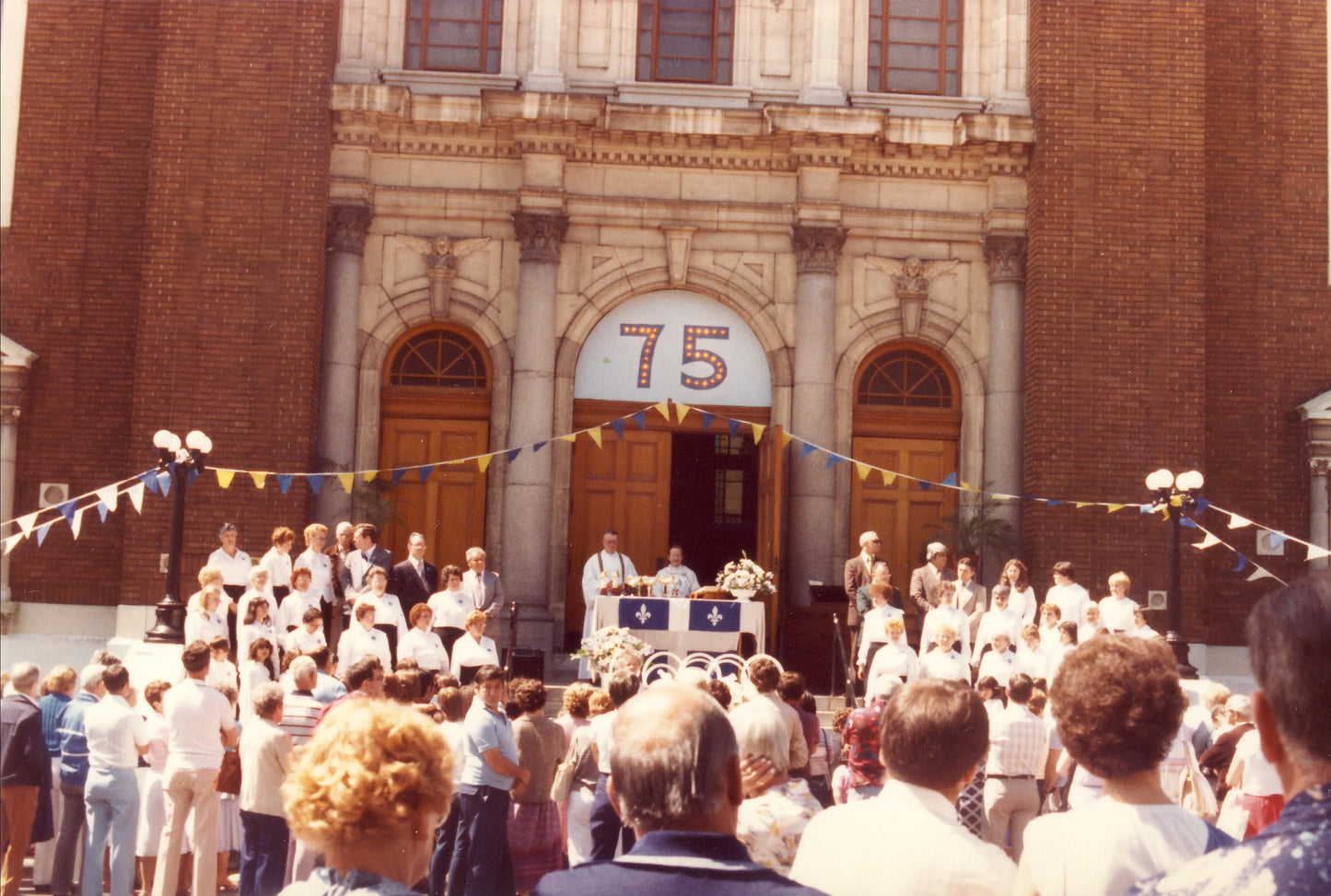 75e anniversaire de la paroisse Notre-Dame-des-Victoires