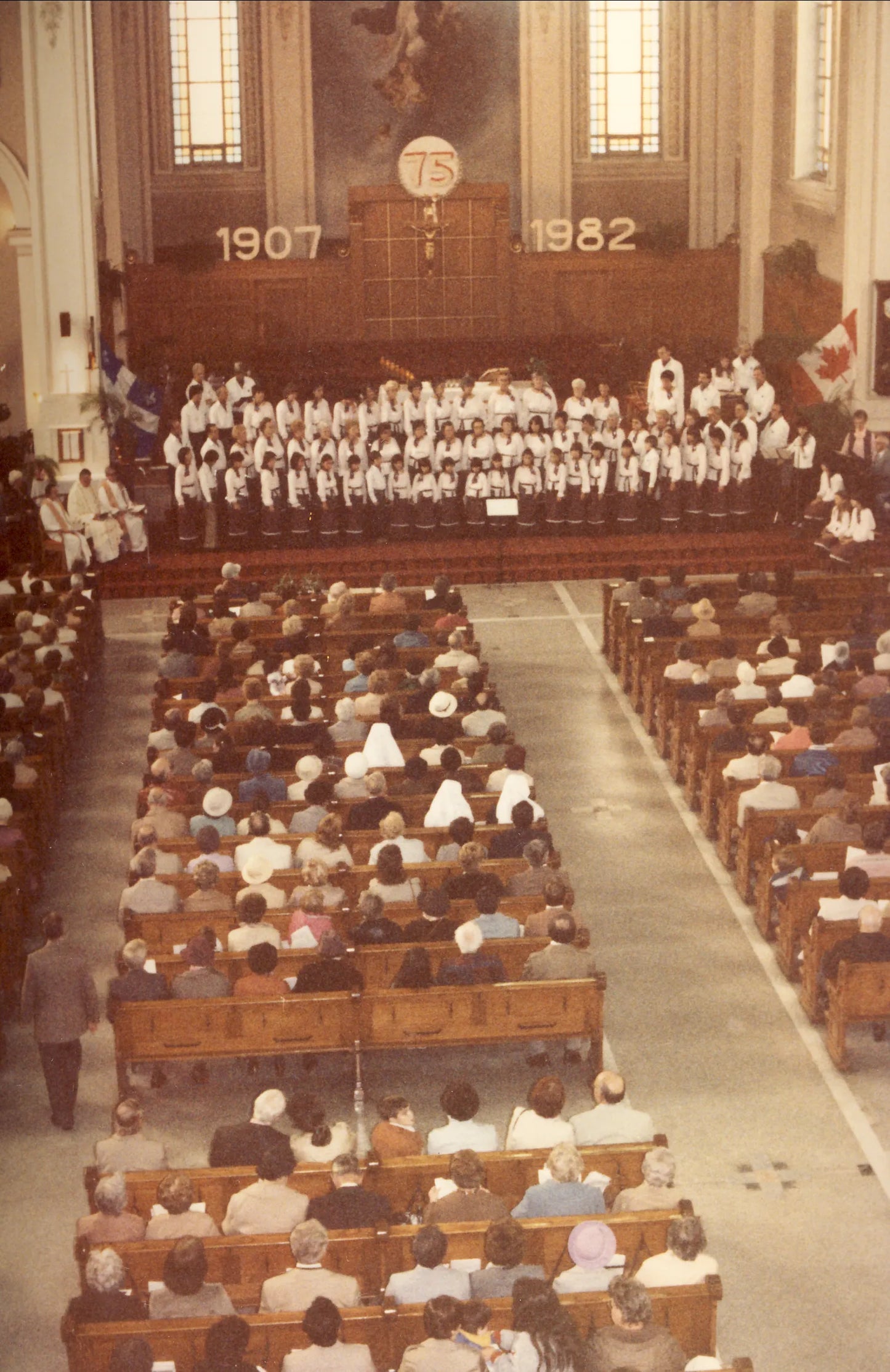 75e anniversaire de la paroisse Notre-Dame-des-Victoires