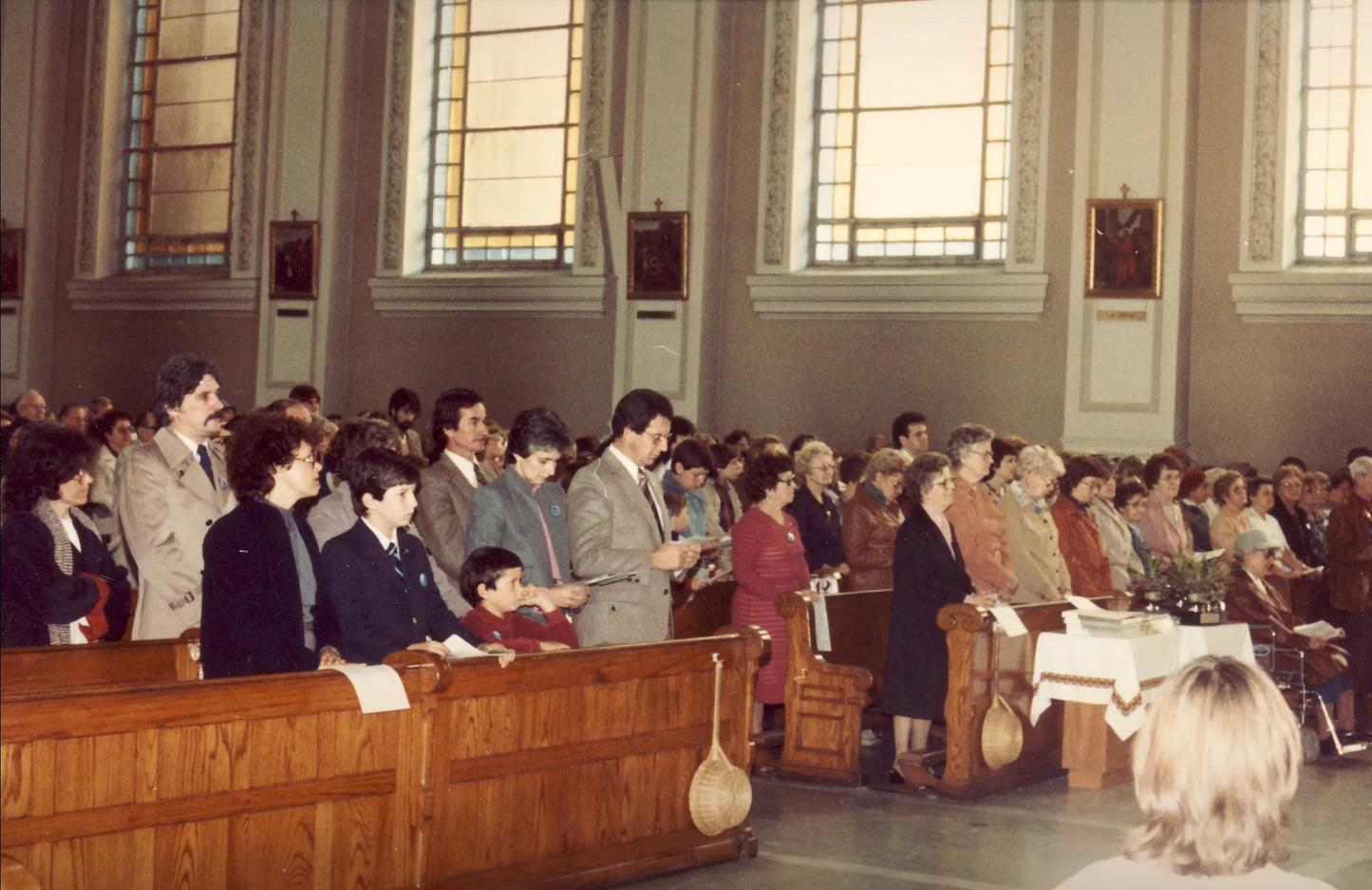 Fidèles à l'église