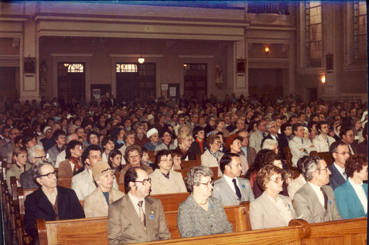 Salle comble à l'église