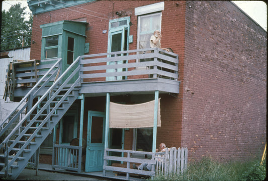 Maison de Méo sur la voie ferrée