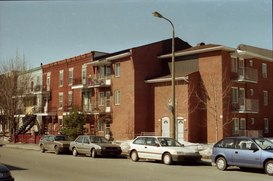 Vue sur le côté est de l'avenue d'Orléans