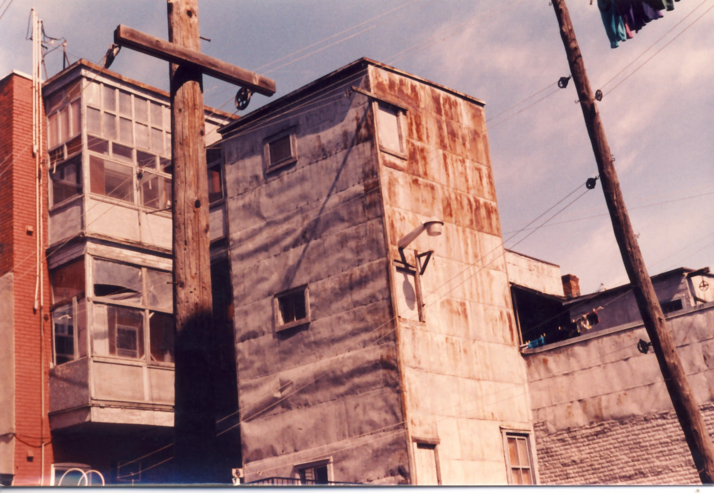 Hangar en tôle