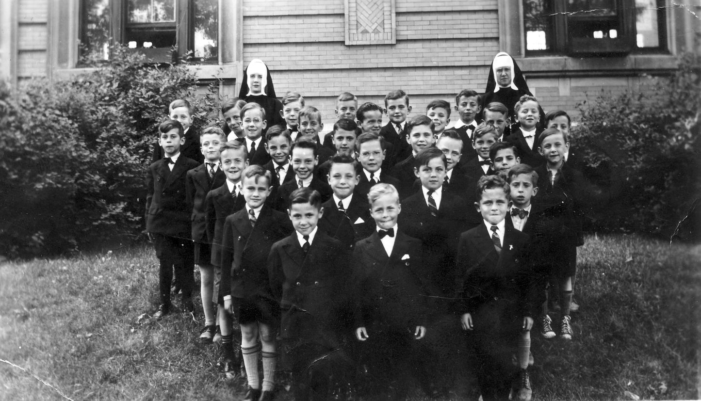 Classe de garçons à l'école Boucher-de-la-Bruère, 1941