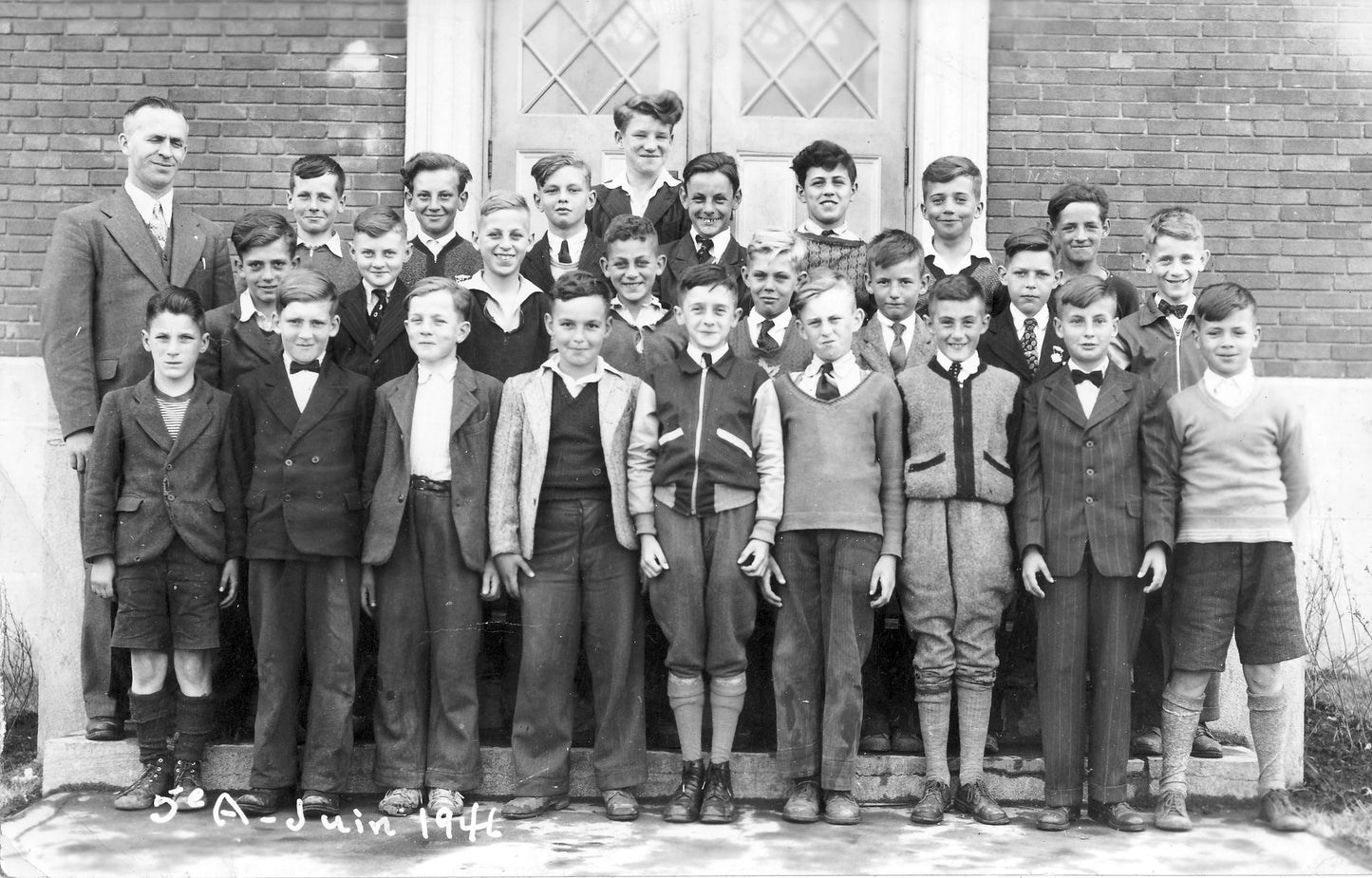 Classe de 5e année de l'école Saint-François-d'Assise, 1946