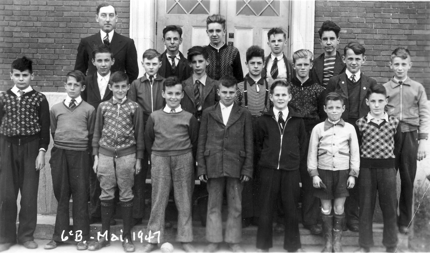 Classe de 6e année de l'école Saint-François-d'Assise, 1947