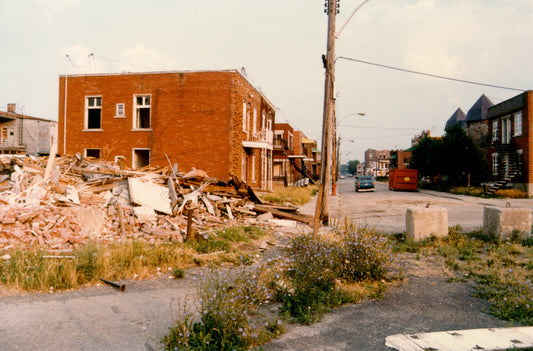 Une partie de la rue St-Just qui sera démolie dans les années 1985-1990