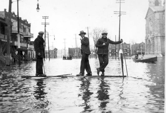 Inondation sur la rue Notre-Dame