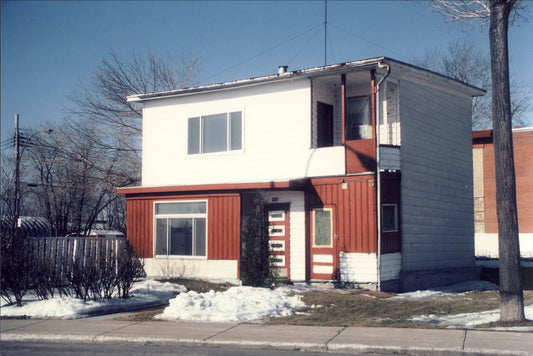 Maison au coin de Bellerive et Desmarteau