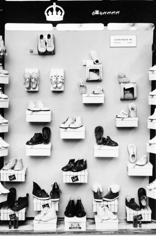 Exposition de chaussures