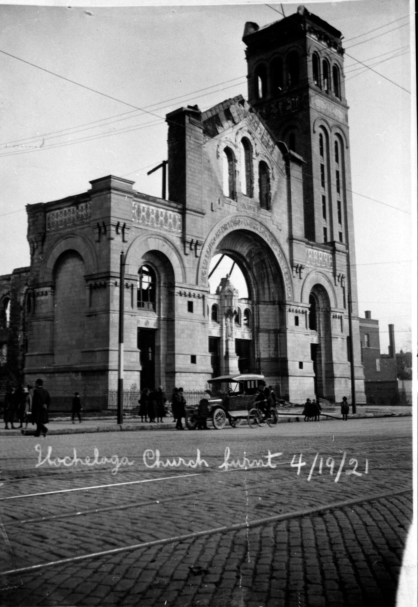 Façade de l'église Nativité-de-la-Sainte-Vierge