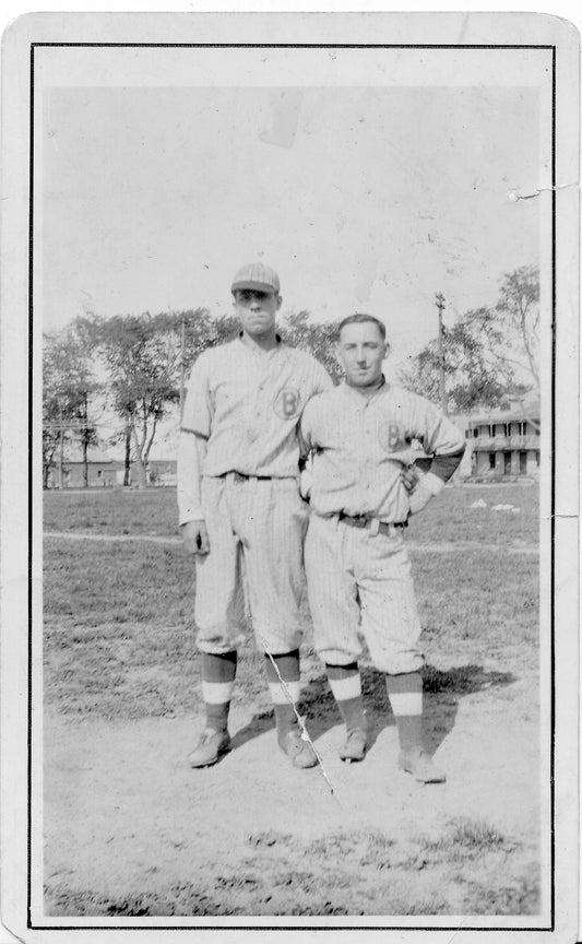 Arthur Faulkner et équipier de baseball