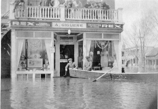 Le restaurant A. Giguère lors de l'inondation de 1928